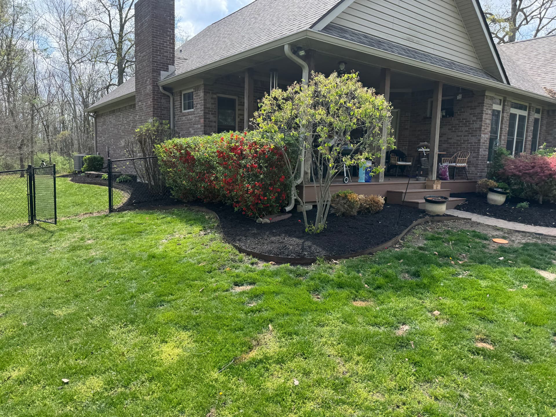 Gallery photos for Full Yard Cleanup With Fresh Mulch and Paver Repairs: Image #5